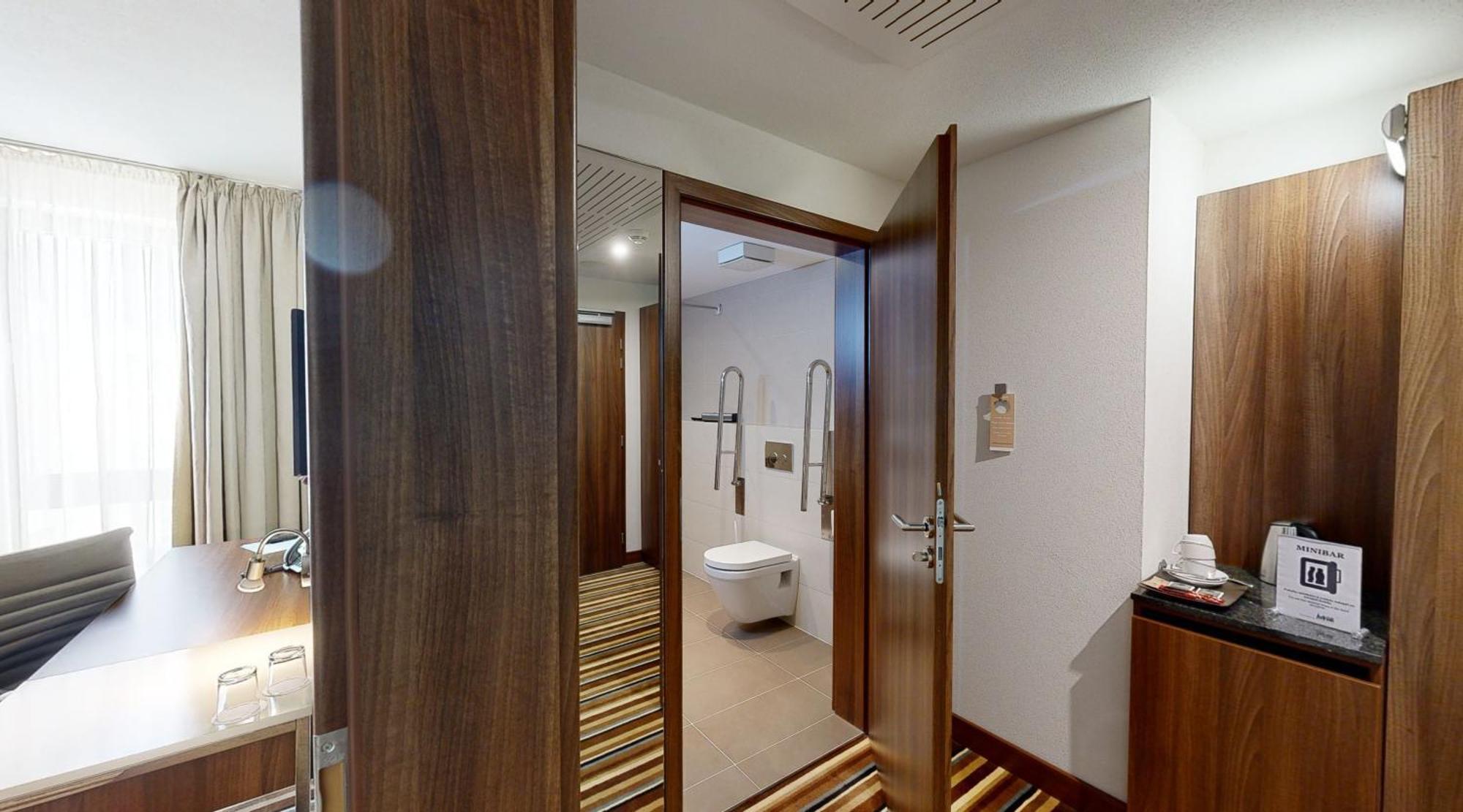Business Hotel Astrum Laus Левіце Екстер'єр фото